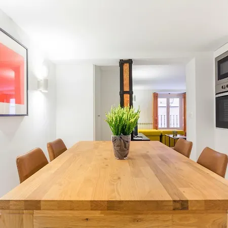 Apartment Friendly Patio *