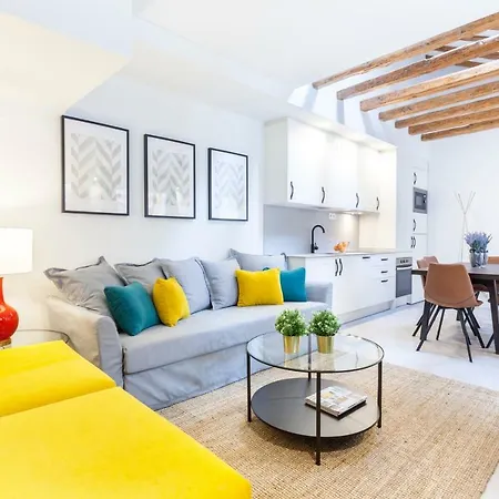 Apartment Friendly Patio