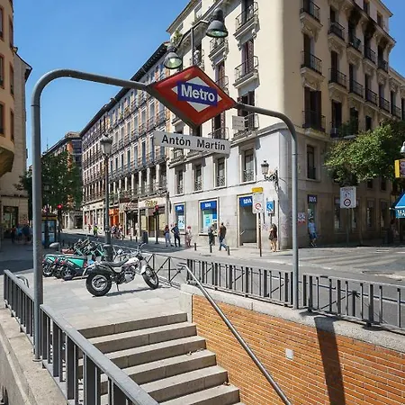 Exclusive Quietness In The Heart Of With Public Parking, Breakfast, 2 Bathrooms Madrid