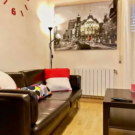 Apartamento Abel - Zona Tranquila Y Muy Bien Comunicado * Madrid