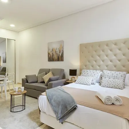 Leeways Loft Xxiii In Gran Via Apartment Madrid