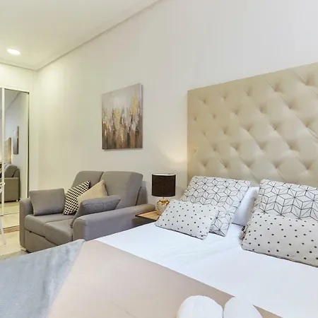 Leeways Loft Xxiii In Gran Via Apartment Madrid
