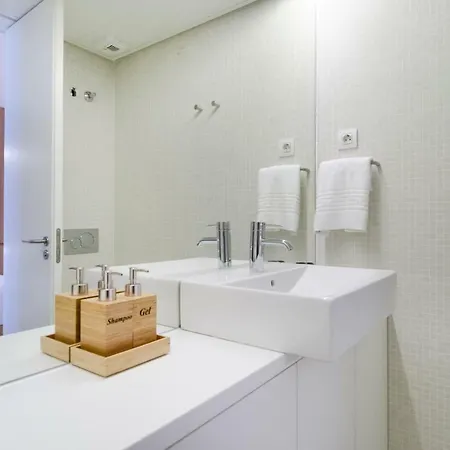 Hoom Juan Bravo Apartment Madrid