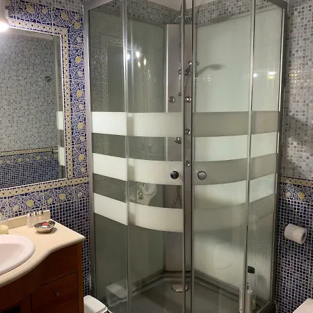 Santa Ana's Charming Flat