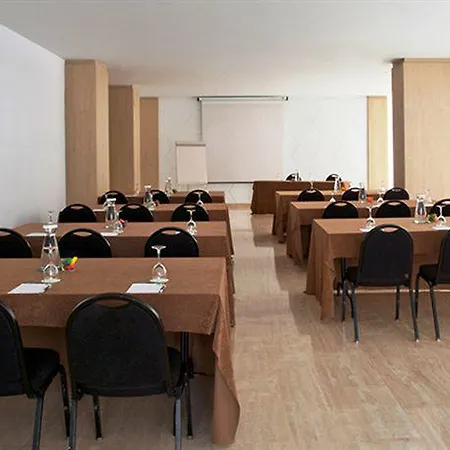 Nh Prisma Hotel