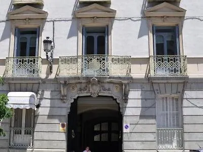 Escala Opera Affittacamere 3*