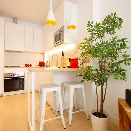 Apartment Principe Letras By Madflats Collection *