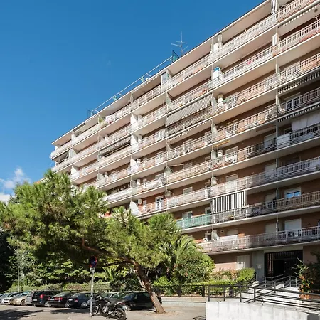 Ifema-airport Apartment