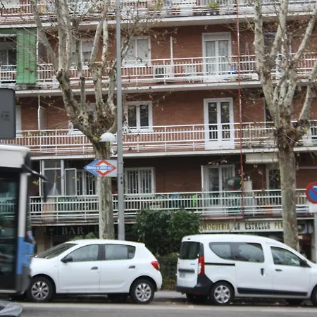 Ifema-airport Apartment *