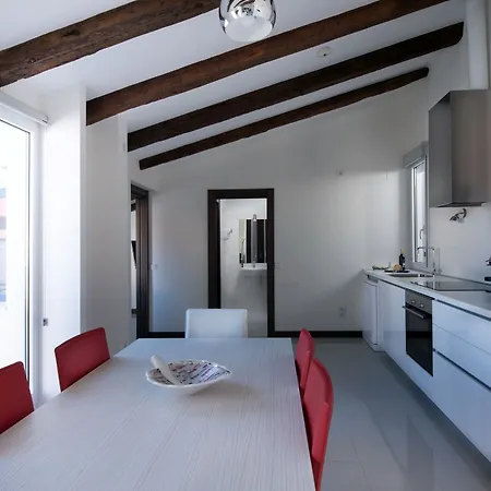 Roisa Apartament *