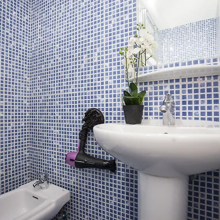 Apartment Fuencarral 50 *