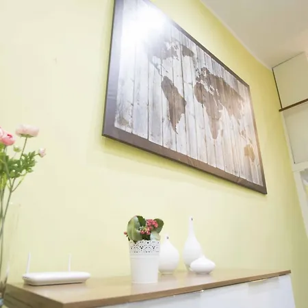 Forever Young Puerta Del Sol Apartment *