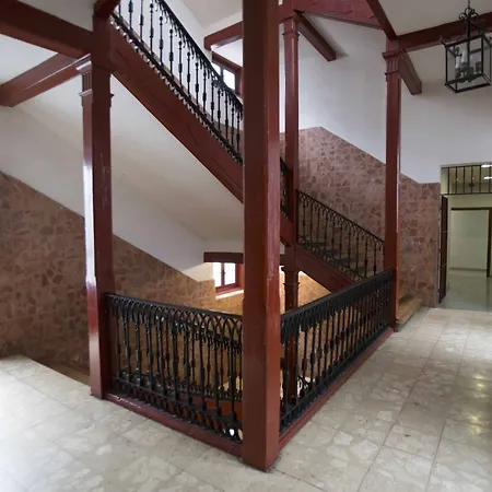 Forever Young Puerta Del Sol Apartment