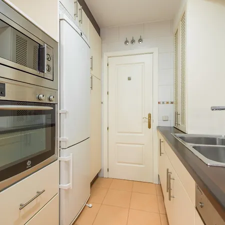 - Barrio De Letras Apartment *