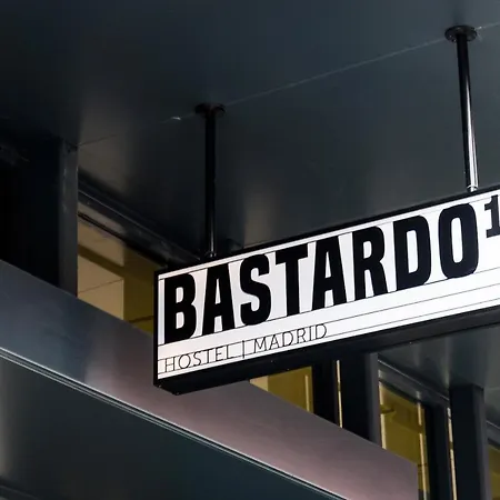 Bastardo Hostel *