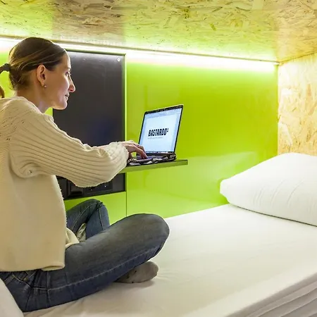 Bastardo Hostel *