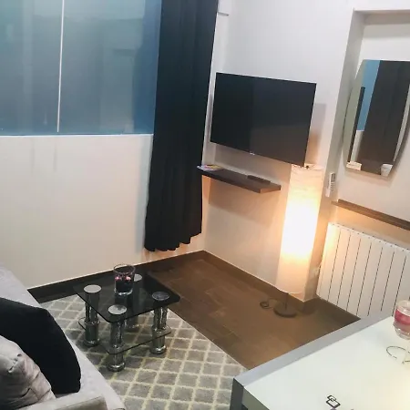 Apartment Deluxe Barajas