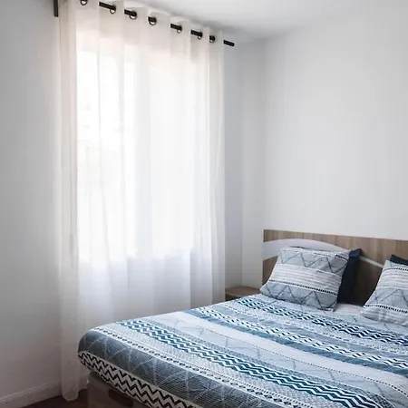 Atico Con Vistas A La Puerta De Alcala Apartment