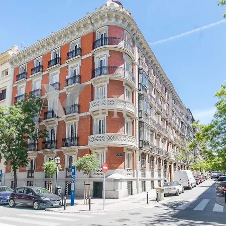 Pensión Ayz Juan De Mena - Auto Check-in Madrid