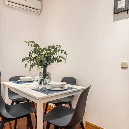 Apartamento Waou Anton Martin Ii - Alquiler Corta Duracion Madrid