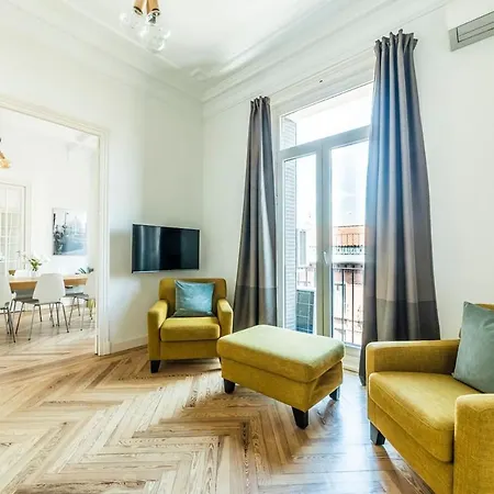 5 Gran Via Deluxe Apartamento *