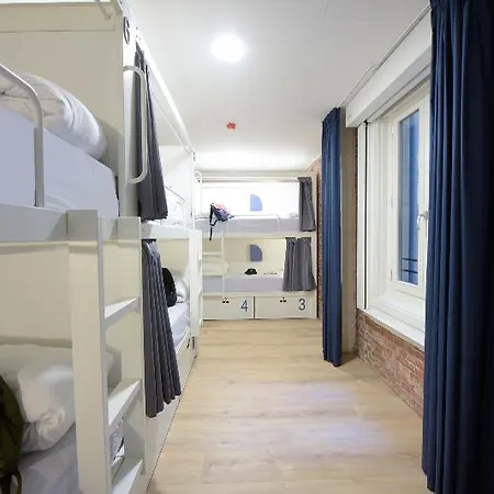 Hostal Bluesock