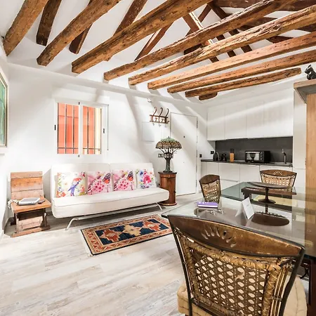 San Ildefonso Center Apartment *