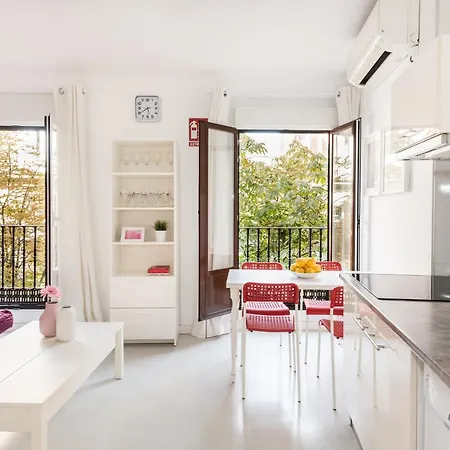 Atocha Arrendamiento De Temporada Apartment