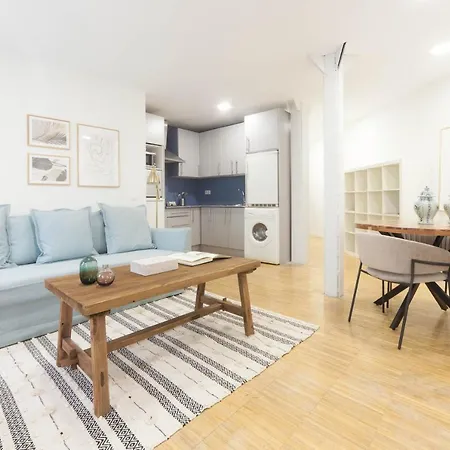 Bright & Cosy In Puerta Del Sol By Allo Housing. Apartment Madrid