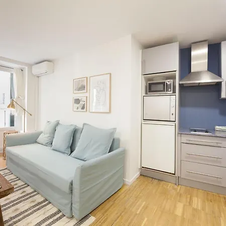 Apartment Bright & Cosy In Puerta Del Sol By Allo Housing.