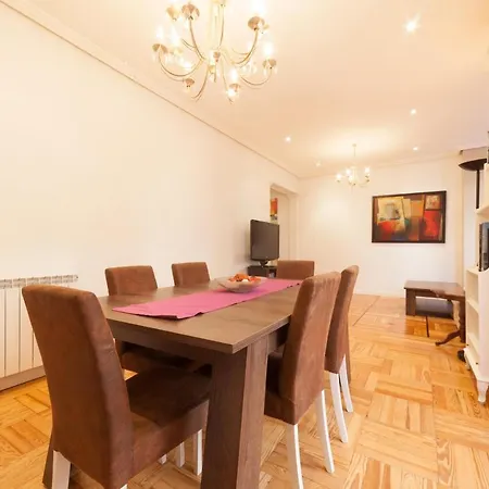 Classical Flat In Barrio Salamanca By Allo Housing