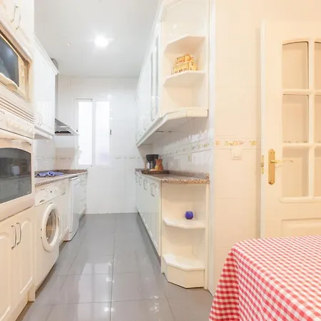 Classical Flat In Barrio Salamanca By Allo Housing * Madrid