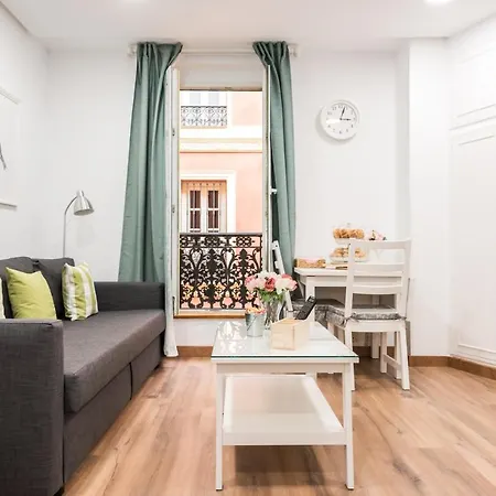 Apartment Sol Gran Via Madrid
