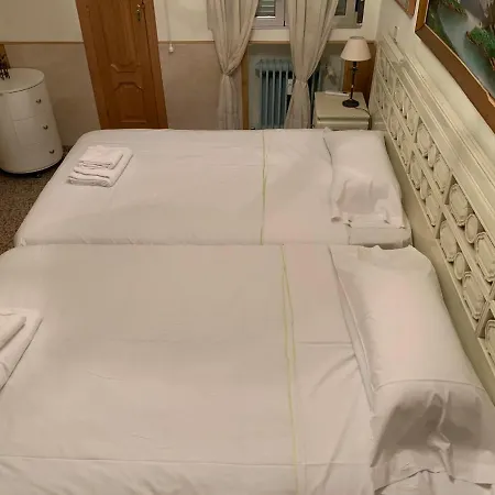 Apartment Torr Av America - Lopez De Hoyos - Chamartin Madrid