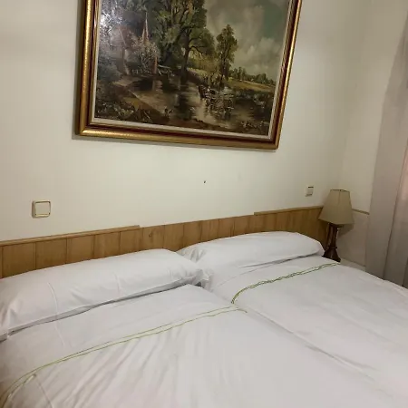 Torr Av America - Lopez De Hoyos - Chamartin Apartment Madrid