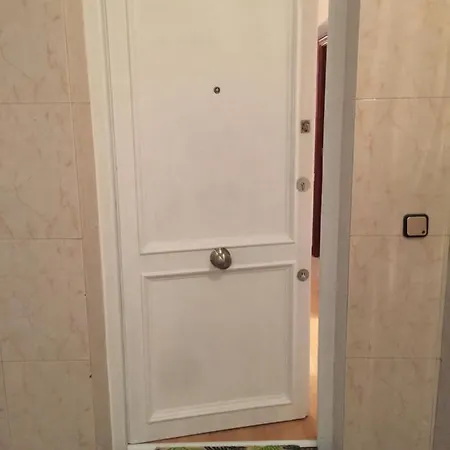 Apartamento La Casita Verde De Hector Y Marta Madrid