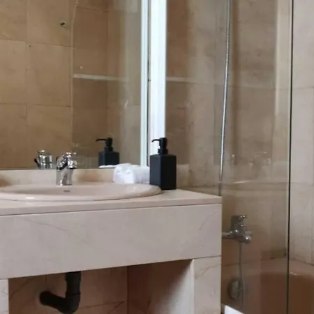 Leeways Loft Xxviii In Gran Via Apartment *