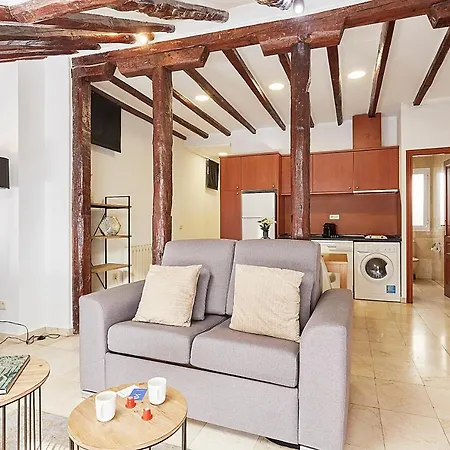 Leeways Xxix In Gran Via Apartment Madrid