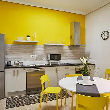 Leeways In Oriente Apartment Madrid