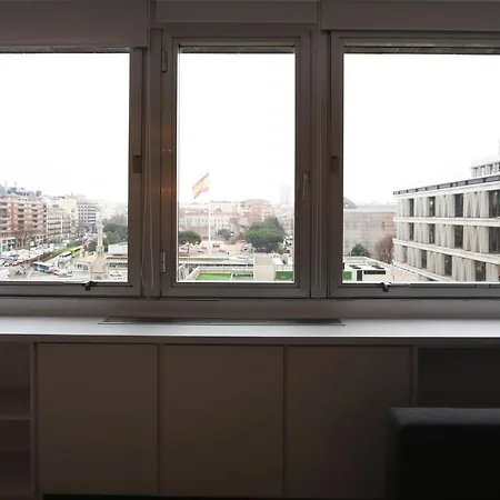 Apartment Urbantec Realty - Plaza De Colon