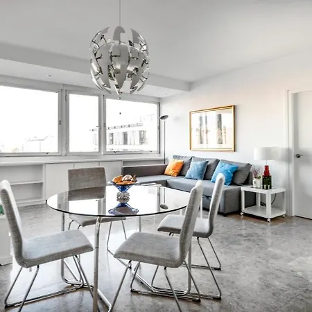 Apartment Urbantec Realty - Plaza De Colon