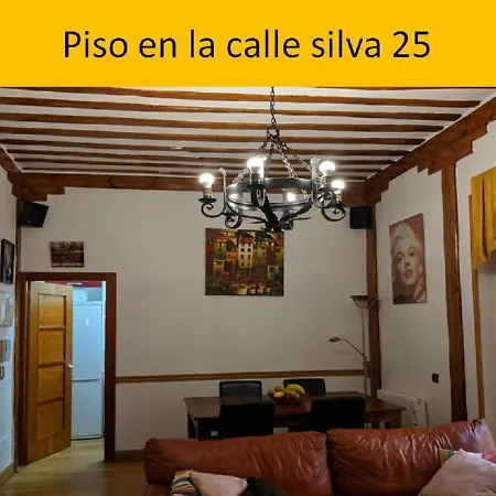 Apartment Y Estudio En La Calle Silva