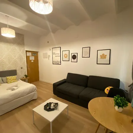 Apartment Santa Ana's Charming Flat Madrid