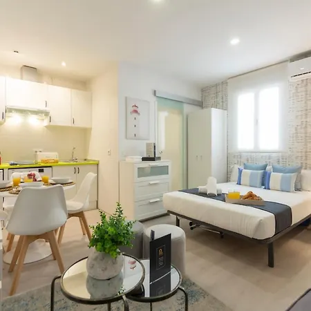 Ronda De Valencia Apartment