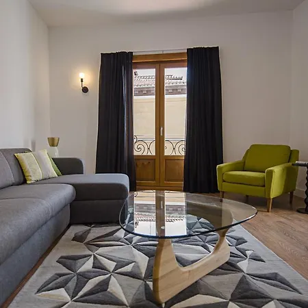 Apartamento Centro Fuencarral 46 *