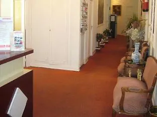 Hostal Lamalonga 2*