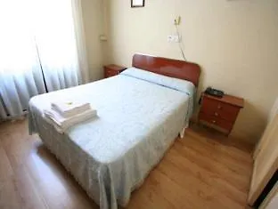Hostal Lamalonga Casa de hóspedes