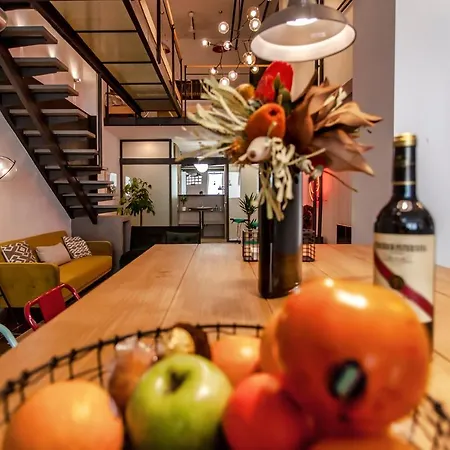 Lujoso Loft De 2 Plantas Junto Al Palacio Real De Apartment