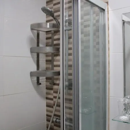 Urbantec Realty - Palacio Real - Opera Apartment *