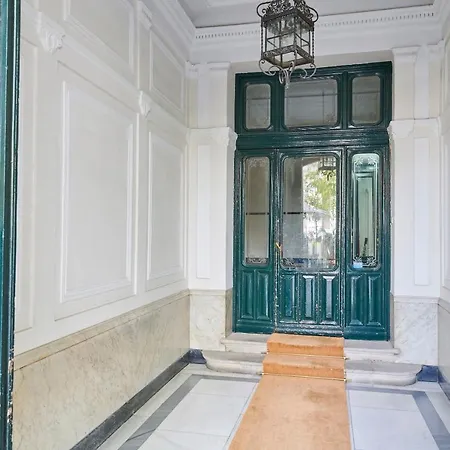 Exclusive Penthouse In Puerta De Alcala